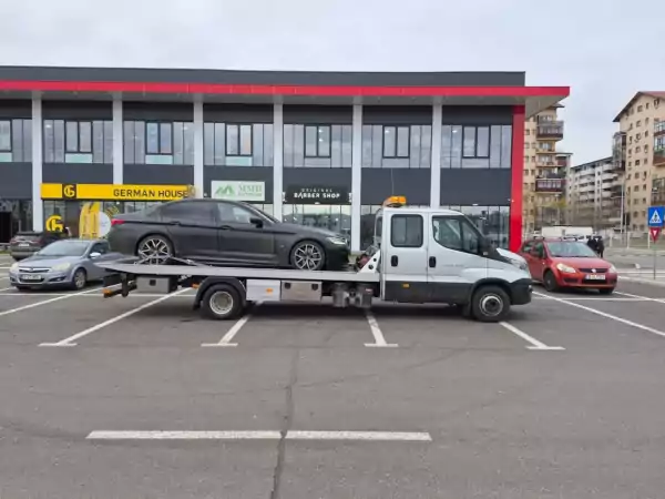 tractari masini rapide oriunde ai fi asistenta auto non-stop tractare rapida